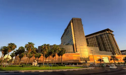 سوئیس اوتل الغریر دبی